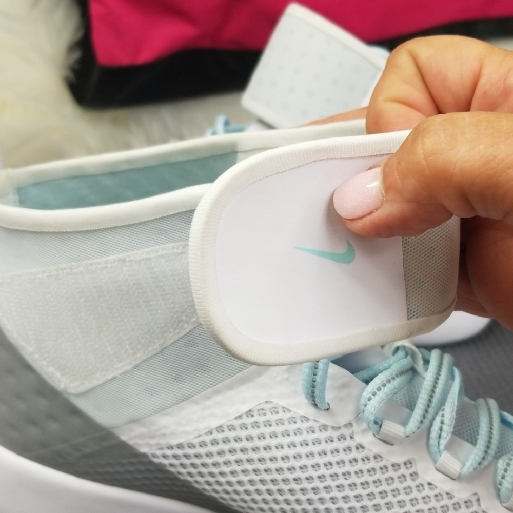 💥SOLD💥Nike Zoom Strong Womens 11 - Picture 6 of 8